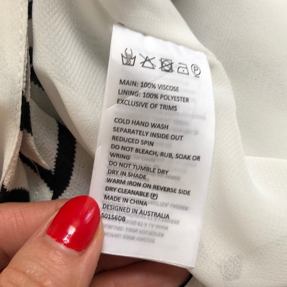 Black and white striped maxi wrap dress - Picture 5 of 5